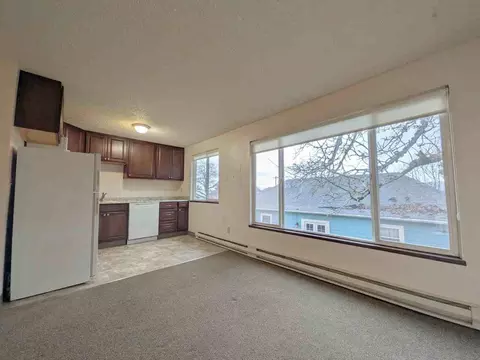 4039 SE Holgate Blvd, Portland, OR 97202