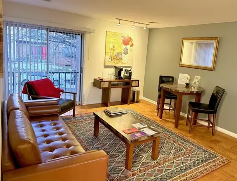 501 S Frederick Ave # B, Gaithersburg, MD 20877