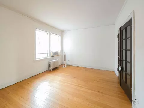 4501 N Greenview Ave, Chicago, IL 60640