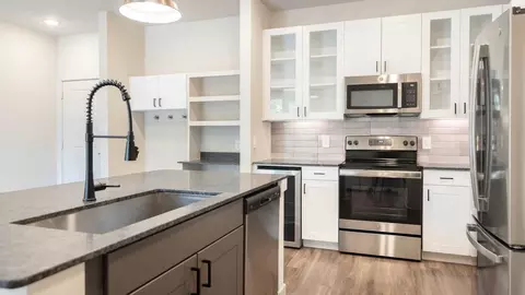 4501 State Highway 360, Grapevine, TX 76051 photo 4