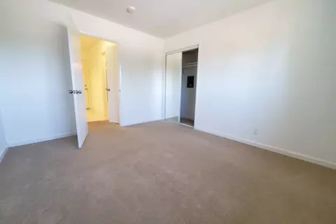 1114 Hopkins Ave, Redwood City, CA 94062