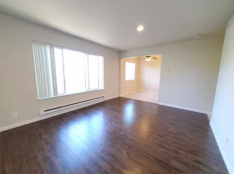 1114 Hopkins Ave, Redwood City, CA 94062