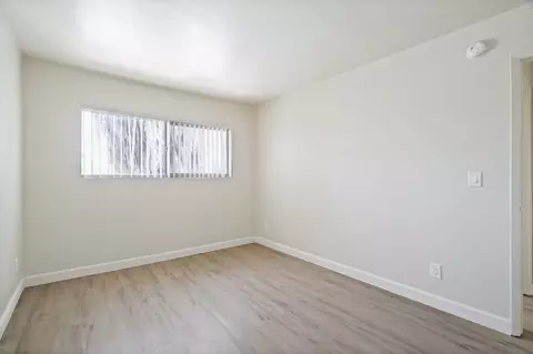 330 W 223rd St, Carson, CA 90745 photo 11