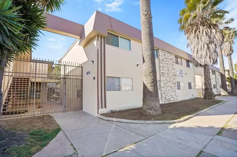 330 W 223rd St, Carson, CA 90745 photo 9