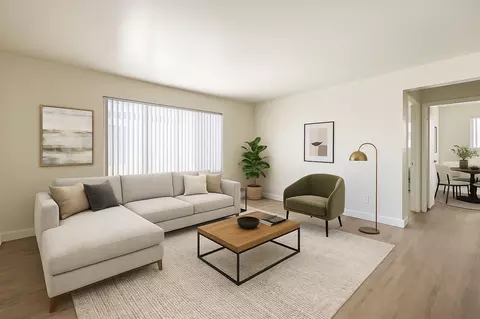 330 W 223rd St, Carson, CA 90745