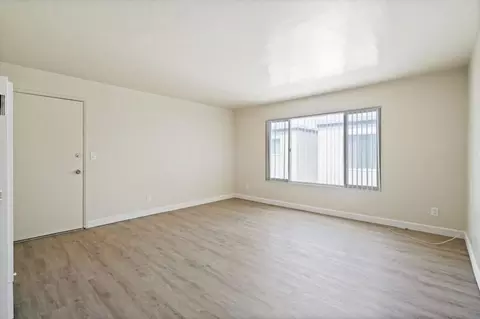 330 W 223rd St, Carson, CA 90745 photo 15