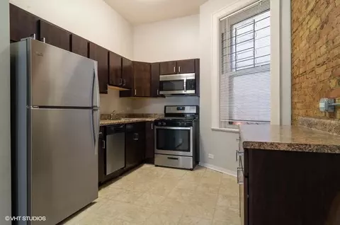 2300 N Clark St, Chicago, IL 60614 photo 6