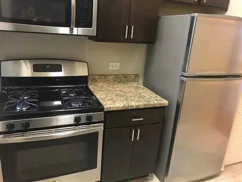 2300 N Clark St, Chicago, IL 60614 photo 22