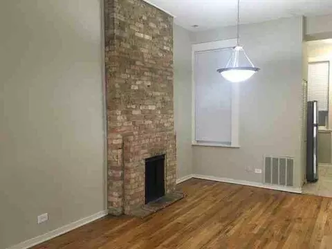 2300 N Clark St, Chicago, IL 60614 photo 16