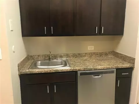 2300 N Clark St, Chicago, IL 60614 photo 21
