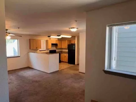 1865 1849 1865 Ferry Alley 1850 Ferry St, Eugene, OR 97401 photo 9