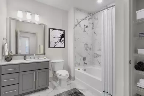 2600 Glenwood Ave, Raleigh, NC 27608 photo 8