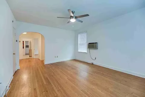 2614 41st St NW, Washington, DC 20007