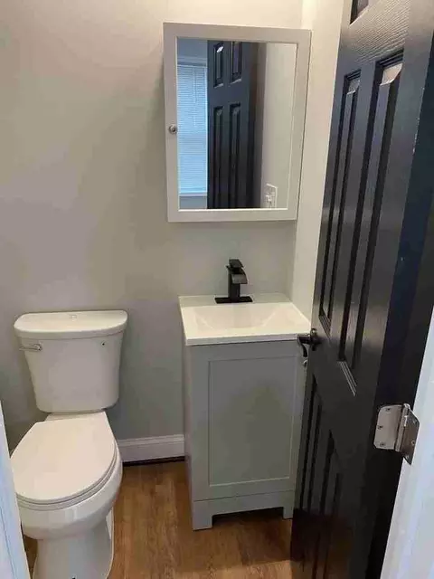 511 N Pulaski St, Baltimore, MD 21223