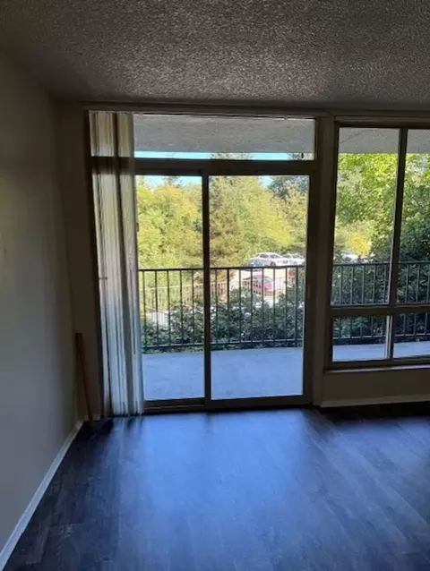 2410 Boyer Ave E, Seattle, WA 98112