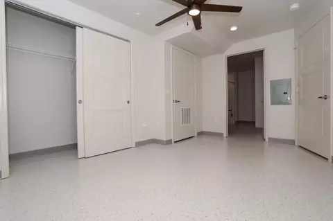 301 S 1st St, Conroe, TX 77301 photo 29