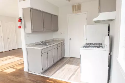 1723 27th St SE, Washington, DC 20020