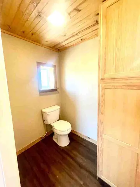 519 E 7th St, Anniston, AL 36207