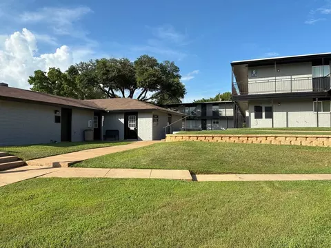 717 S Green St, Longview, TX 75602 photo 5