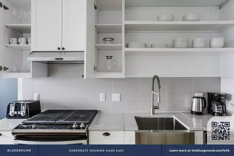 3 Tingey Sq SE, Washington, DC 20003 photo 10
