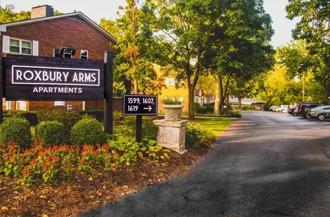 1571 Roxbury Rd, Grandview Heights, OH 43212