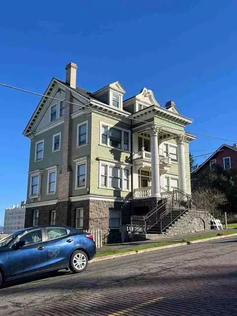 1320 Franklin Ave, Astoria, OR 97103