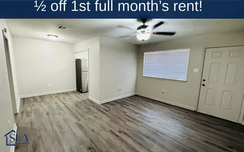 2875 Iowa St, Baton Rouge, LA 70802