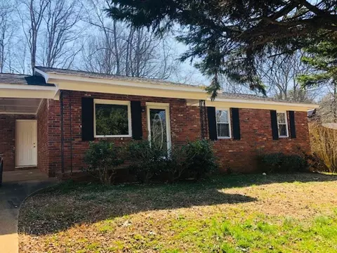 Melvin Dr, Greenville, SC 29605