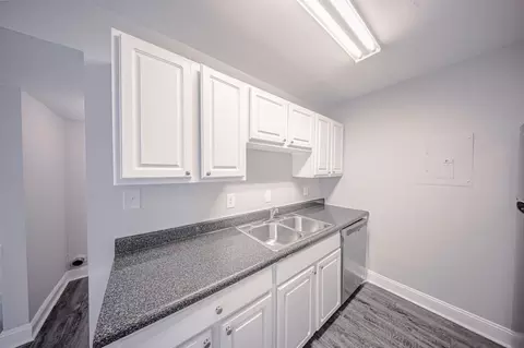 676 Horizon Pl, Marietta, GA 30062