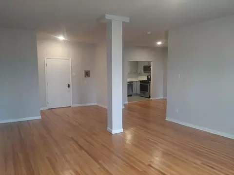 801 S 47th St, Philadelphia, PA 19143