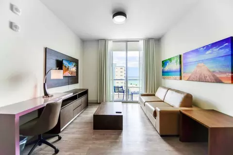 777 N Ocean Dr, Hollywood, FL 33019