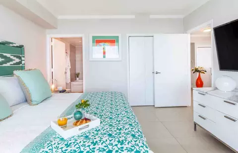 2889 Mcfarlane Rd, Miami, FL 33133 photo 6