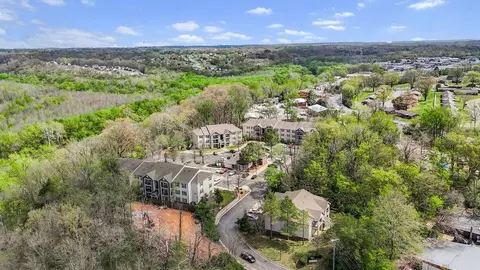 500 Kraft St, Clarksville, TN 37040