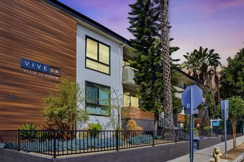 939 N Ogden Dr, West Hollywood, CA 90046