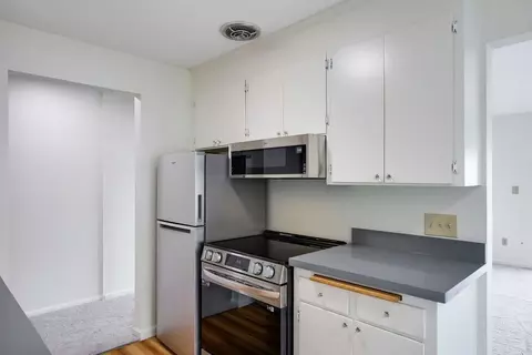 2850 15th Ave W, Seattle, WA 98119