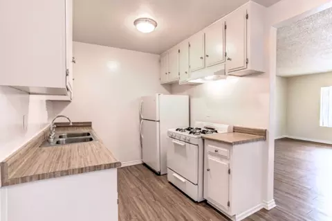 7309 Petrol St, Paramount, CA 90723