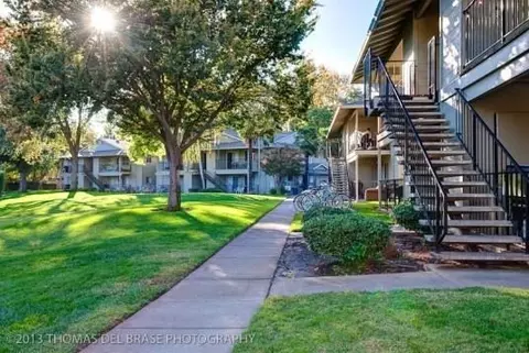 721 W 11th St, Chico, CA 95928