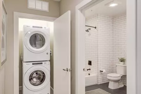 107 1st St, Cambridge, MA 02141 photo 32