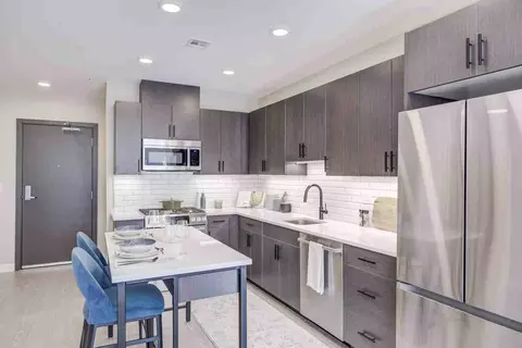 107 1st St, Cambridge, MA 02141 photo 27