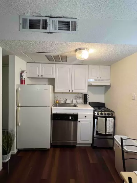 701 W 25th St, Austin, TX 78705