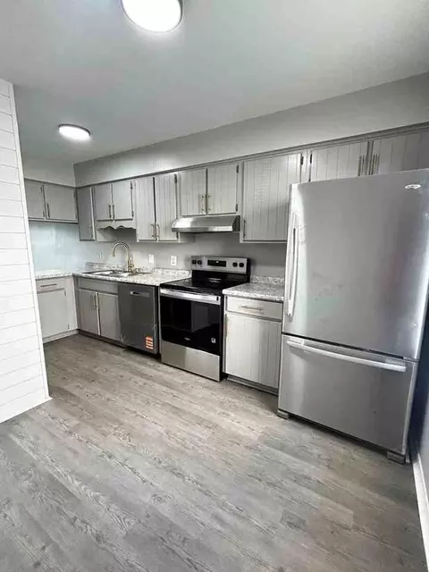 1509 Pine St, Valdosta, GA 31601