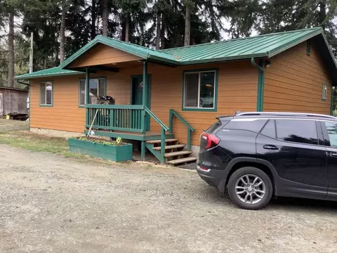 375 Park Ave, Coos Bay, OR 97420