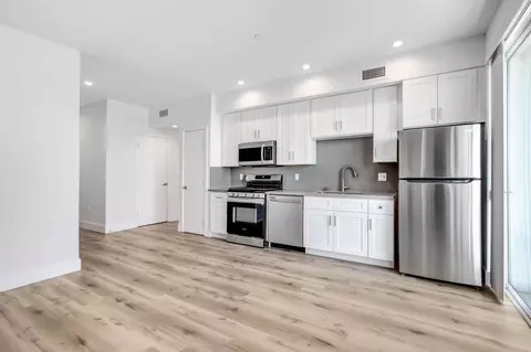 5755 Tujunga Ave, Los Angeles, CA 91601 photo 24