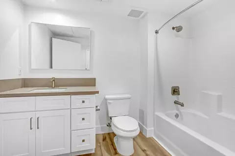 5755 Tujunga Ave, Los Angeles, CA 91601 photo 6
