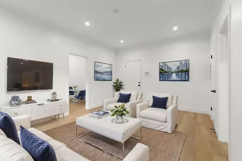 414 N Maple Dr, Beverly Hills, CA 90210