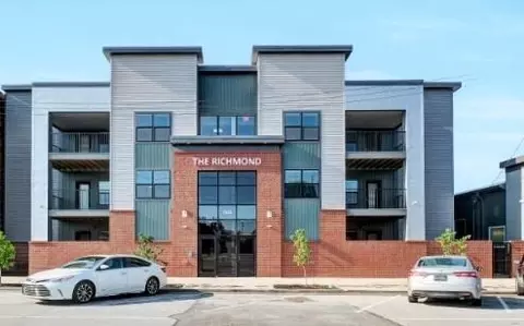 1622 W Market St, Louisville, KY 40203
