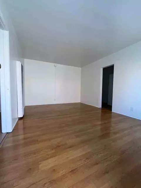 1908 S Dunsmuir Ave, Los Angeles, CA 90016
