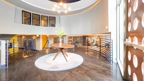 1050 Wilshire Blvd, Los Angeles, CA 90017 photo 8