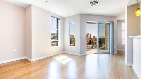1050 Wilshire Blvd, Los Angeles, CA 90017 photo 18