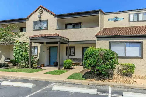400 W Saint Elmo Rd, Austin, TX 78745